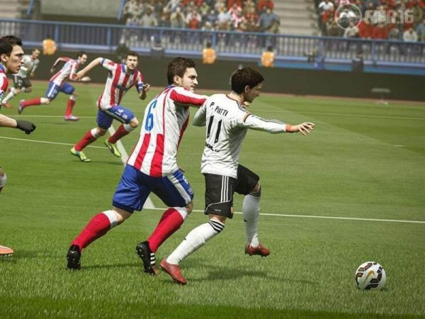 خرید بازی کارکرده FIFA 16 برای PS4